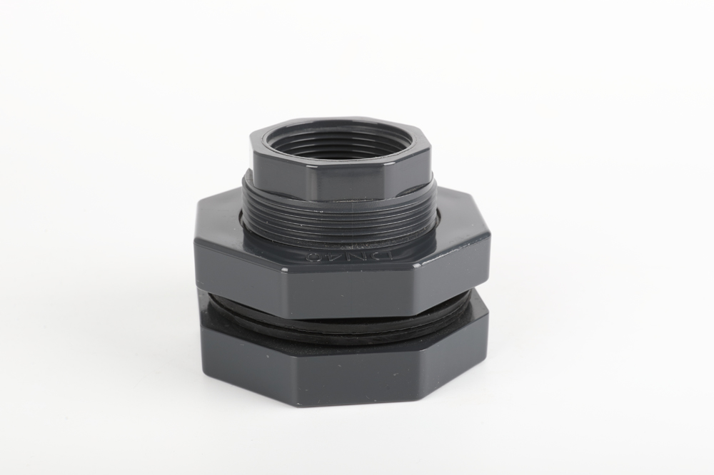 顺河回族水箱接头